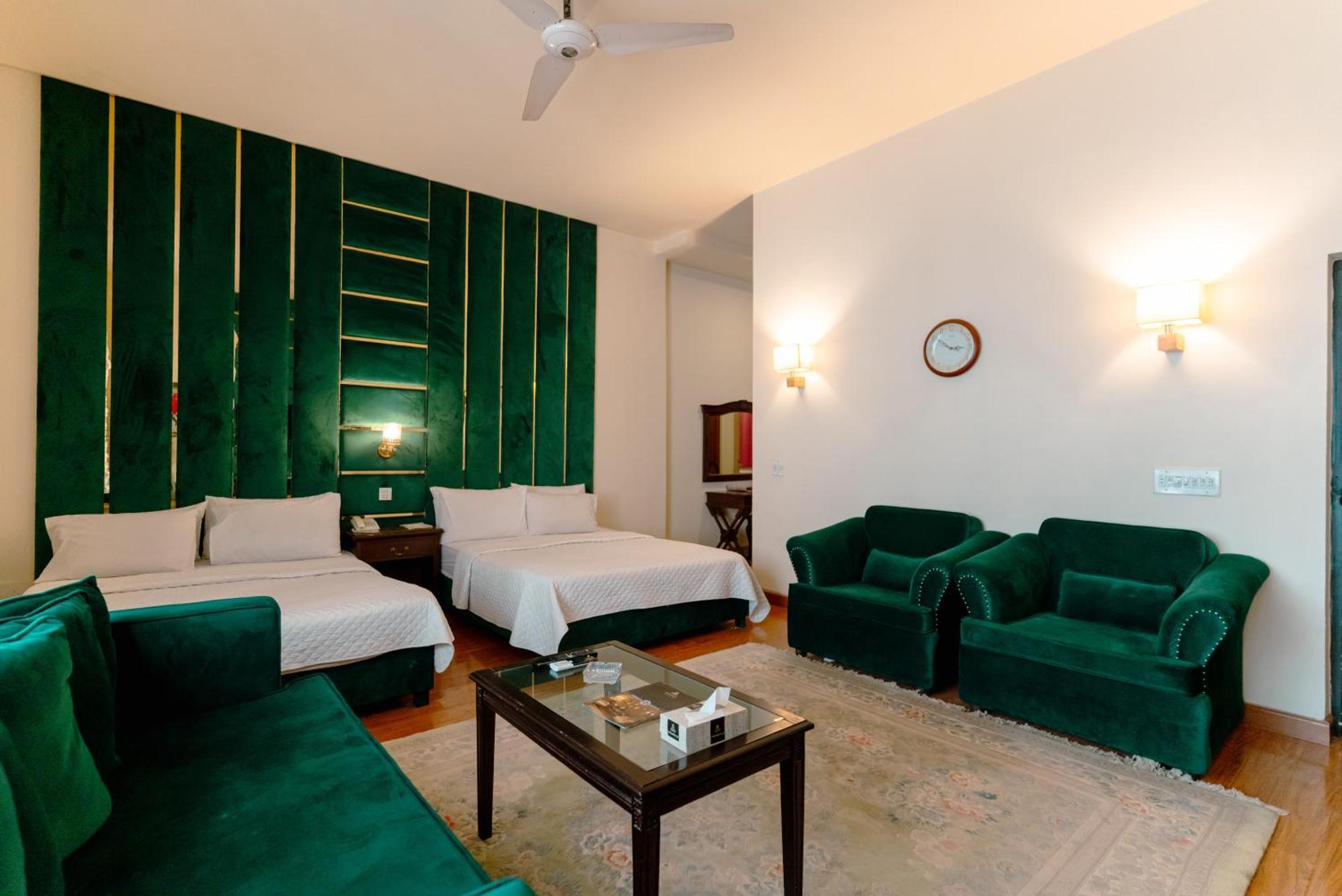 Vip House Peshawar Hotel Luaran gambar