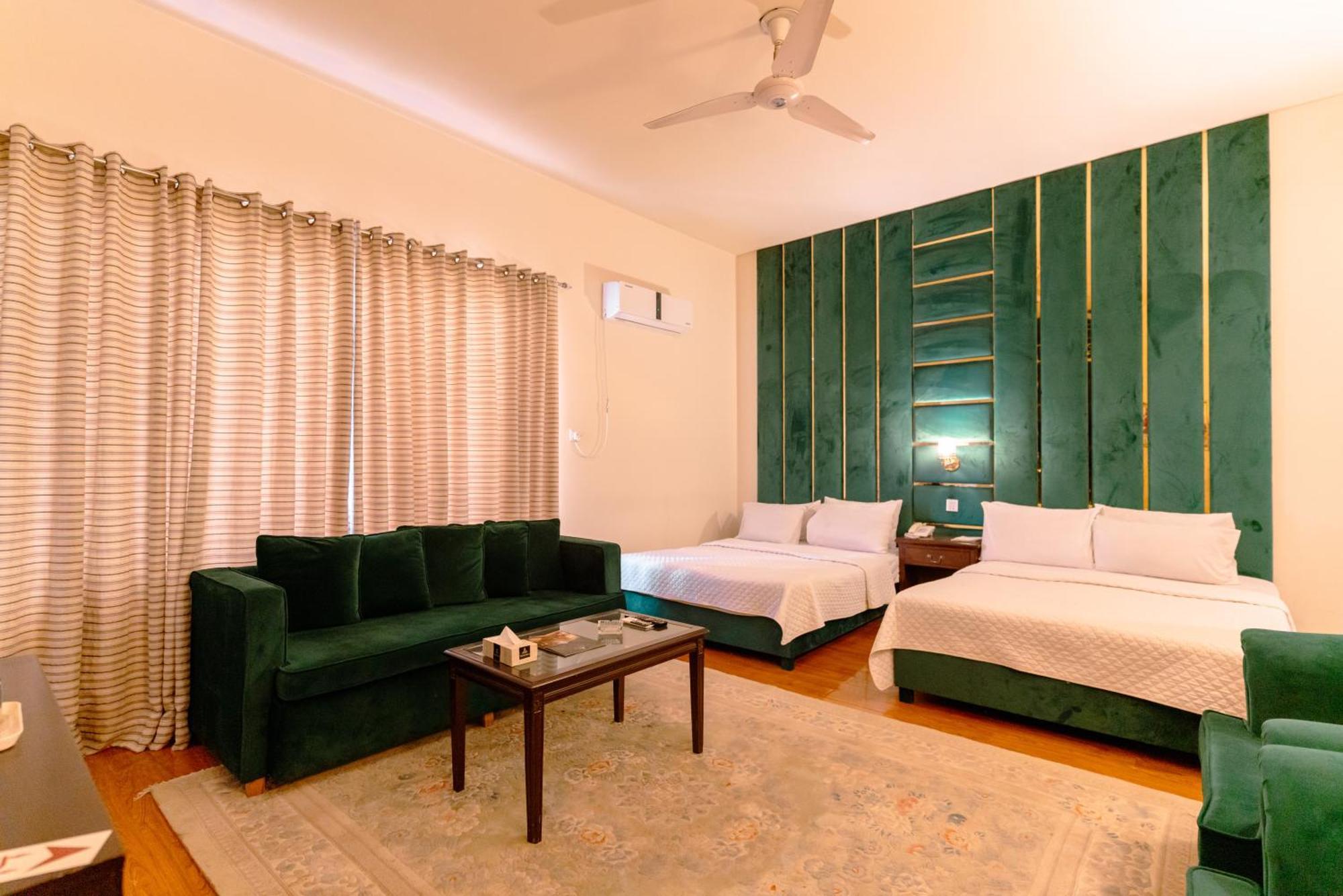 Vip House Peshawar Hotel Luaran gambar