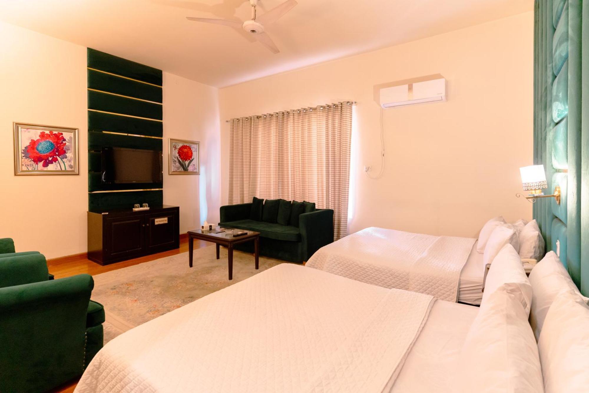 Vip House Peshawar Hotel Luaran gambar